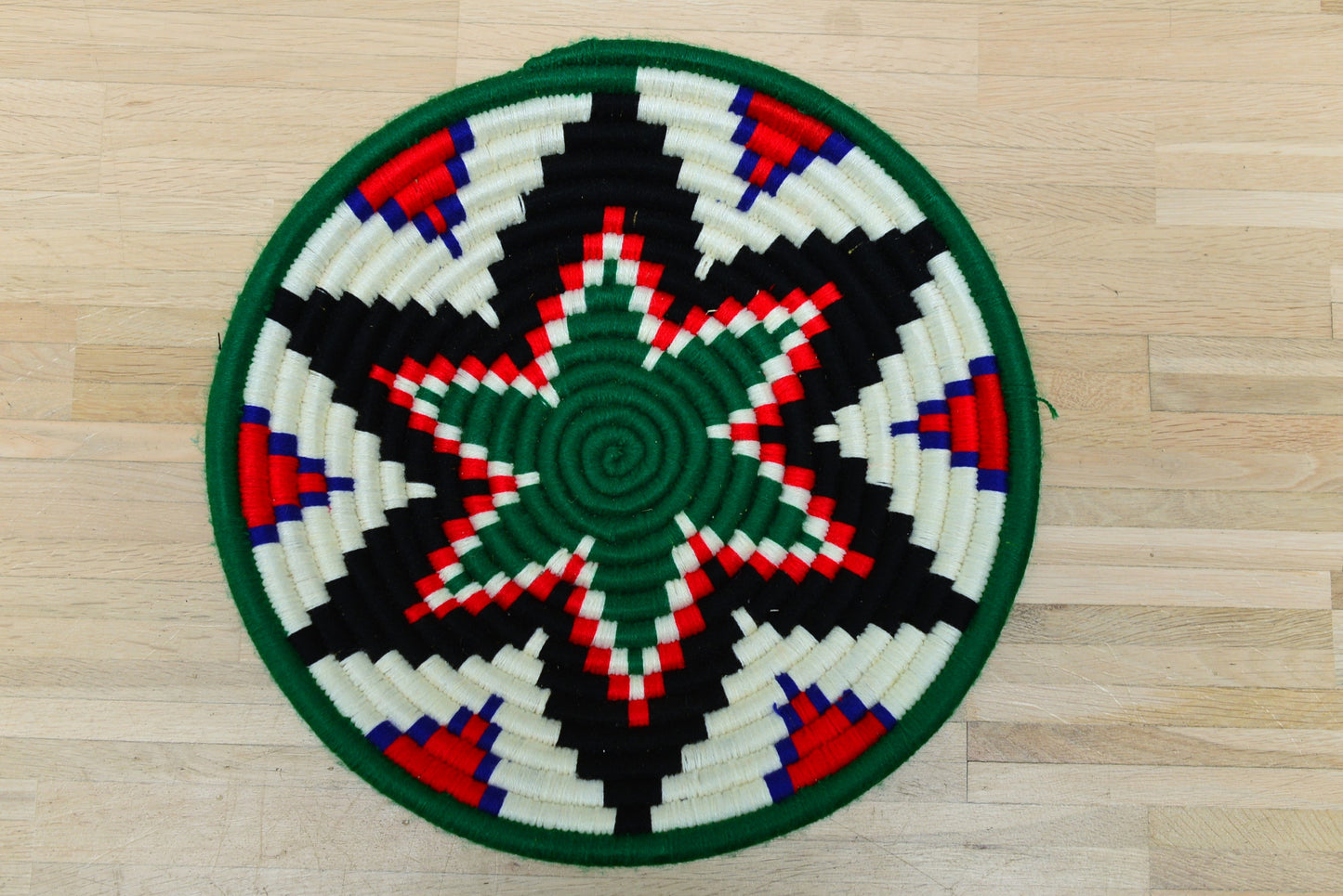 Corbeille TBEG colorée 40 cm