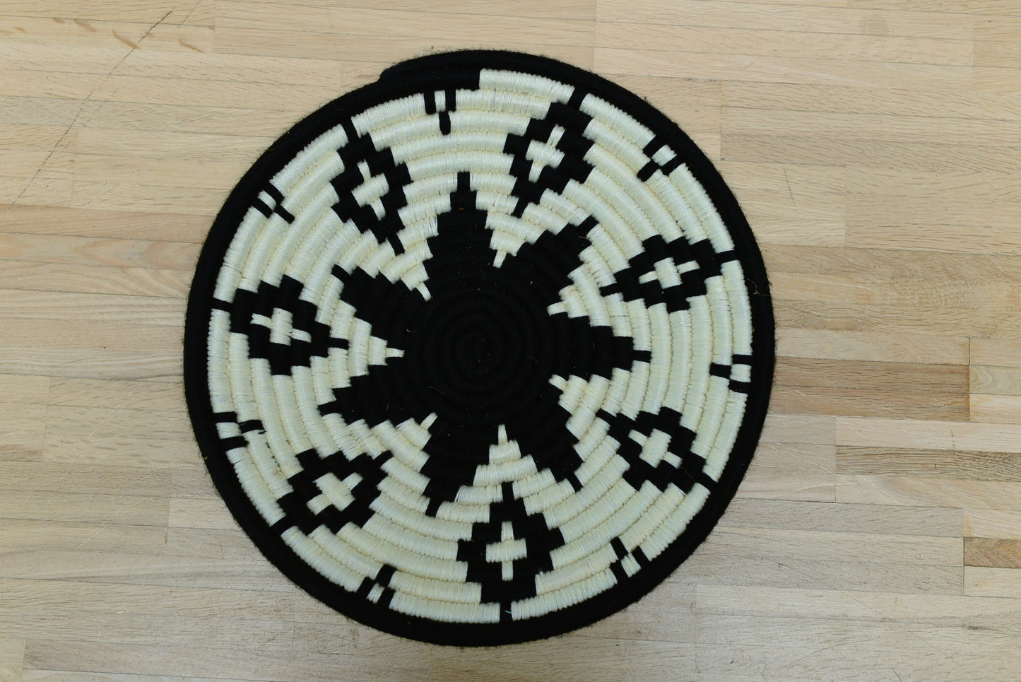 Corbeille TBEG blanc/noir 40 cm