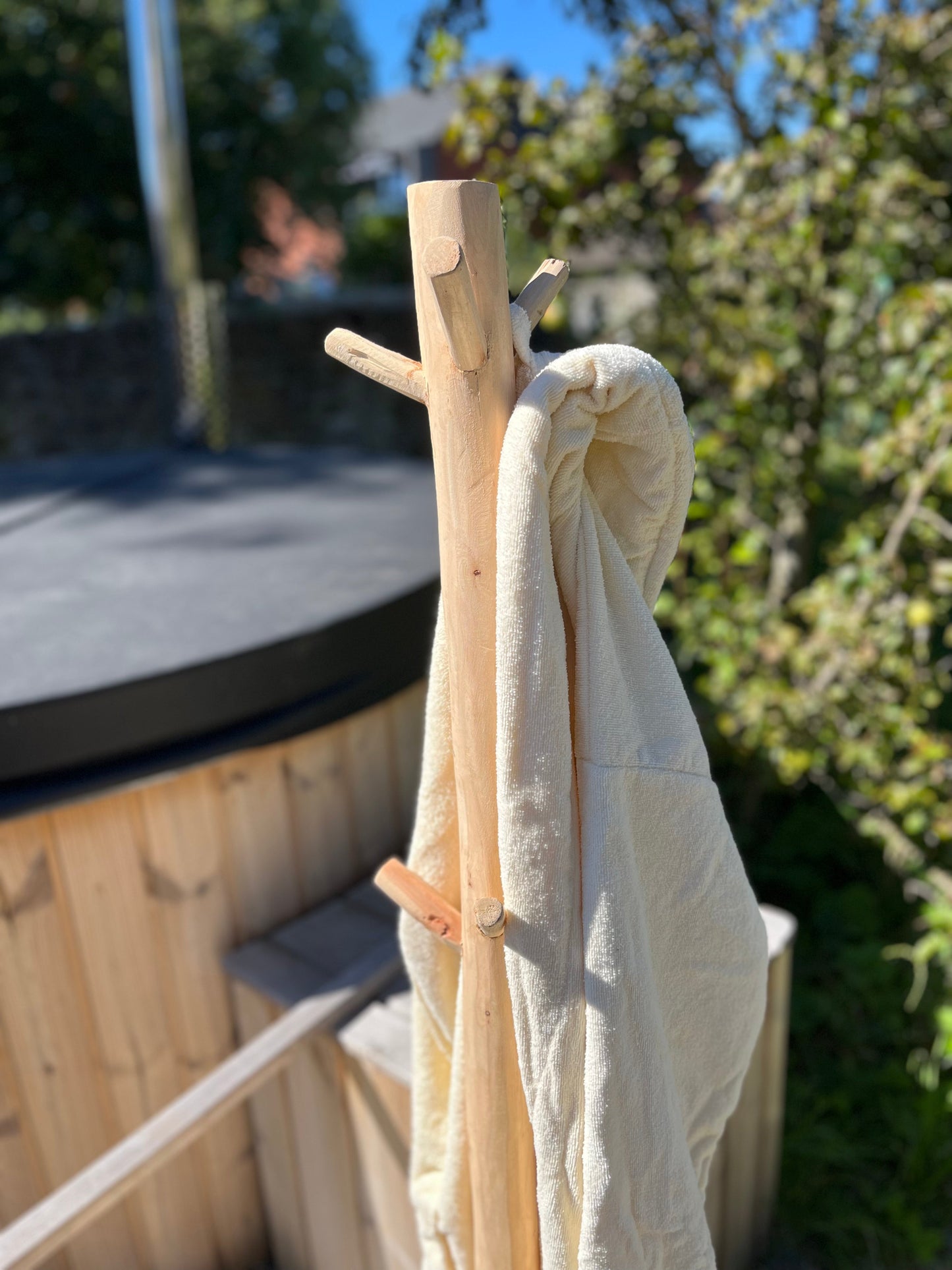 Porte-manteau en bois d'eucalyptus fait main, artisanat marocain