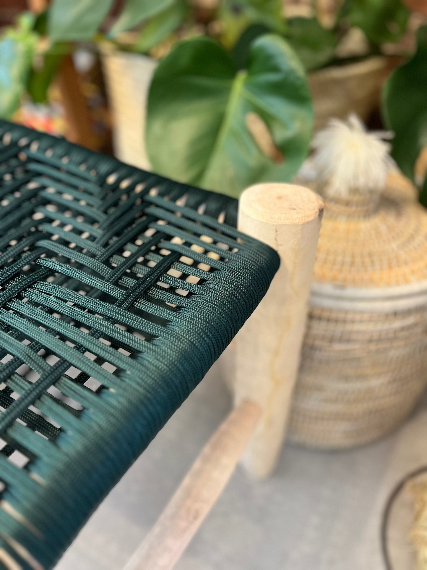 Banc macramé vert foncé, vue d'ensemble