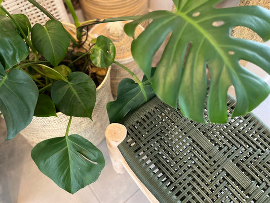 Banc macramé vert olive, vue d'ensemble