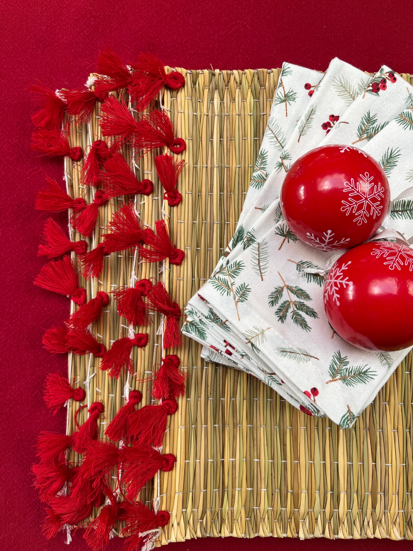 Set de table à pompons rouges 30x40 cm